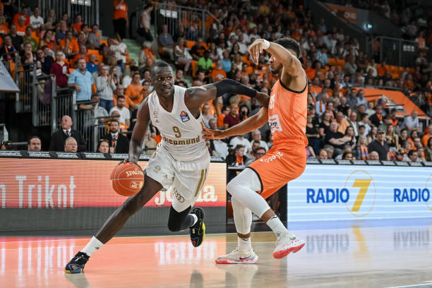 间架起了一 间架起了一